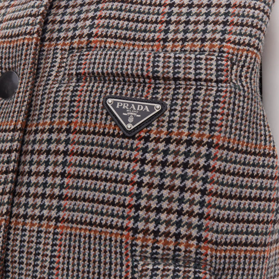 Women's Prada houndstooth logo puffer vest - Image 8