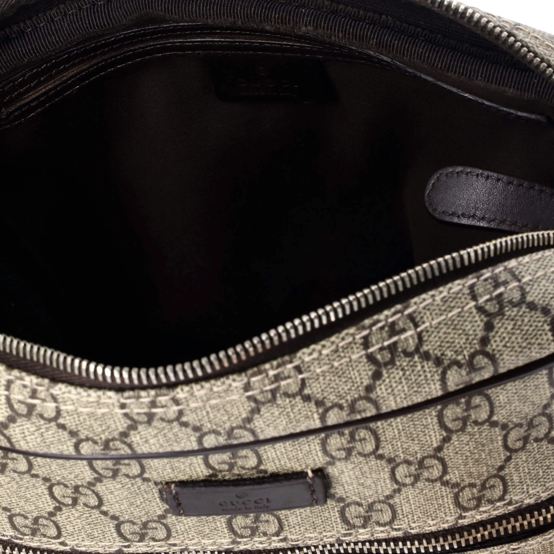 Front Zip Messenger GG Coated Canvas Medium - Image 5