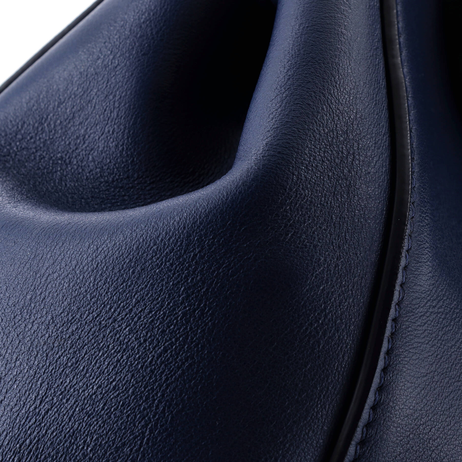 Galleria Double Zip Tote Leather Medium - Image 6