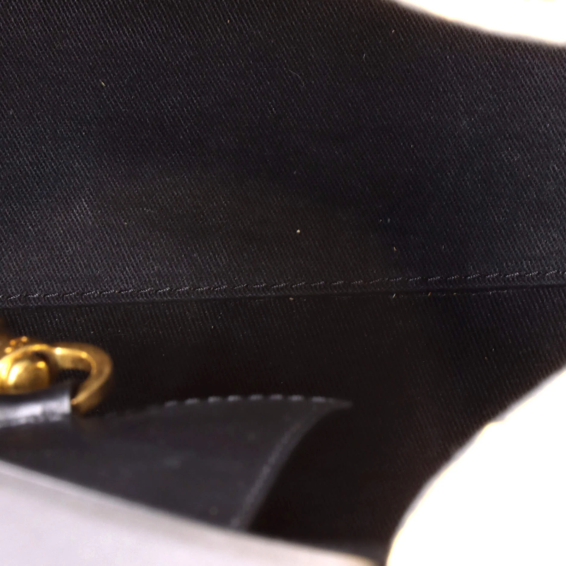 VLogo Escape Tote Straw Medium - Image 6