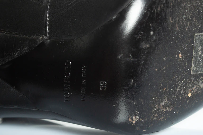Women's Tom Ford leather boots with T strap - Image 9